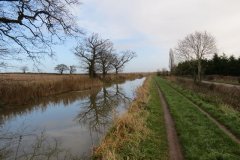 16.-Upstream-from-Kings-Lock-5