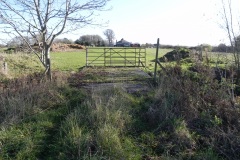9.-Cary-Fitzpaine-Farm-Accomodation-Bridge