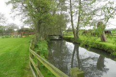 4.-Looking-downstream-from-Alhampton-Mill-Accomodation-Bridge