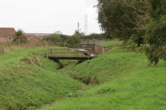 5.-Flow-Control-Leat