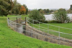 9.-Flow-control-leat