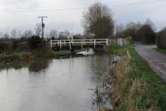 11.-Looking-upstream-from-Fordgate-Swing-Bridge
