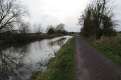17.-Upstream-from-Fordgate-Swing-Bridge-3