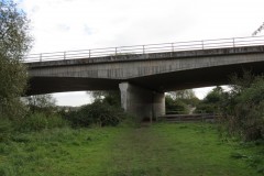 74.-M5-River-Tone-Bridge-upstream-face