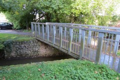 4.-Car-park-footbridge-upstream-face