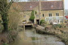 7.-Looking-downstream-from-Gawbridge-Mill-accommopdation-bridge