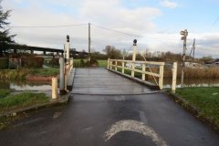 15.-Meads-Swing-Bridge