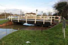 17.-Meads-Swing-Bridge-upstream-face
