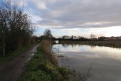 7.-Upstream-from-Huntworth-Bridge-3