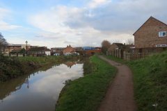 21.-Looking-downstream-from-Taunton-Road-bridge