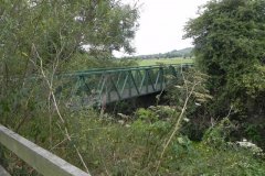15A.Hartlake-Cycle-and-Footbridge-Downstream-Face