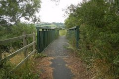 16.Hartlake-Cycle-and-Footbridge