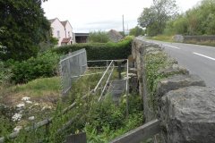 23.Twelve-Foot-Rhyne-Sluice-at-Hartlake-Bridge