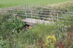 3.Hartlake-Farm-Footbridge