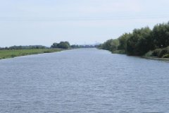 10.-Looking-upstream-from-Woolavington-Bridge.