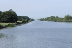 13.-Looking-downstream-from-Woolavington-Bridge.