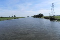 9.-Looking-upstream-from-Woolavington-Bridge.