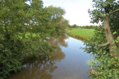 22.-Looking-upstream-from-Park-Farm-accommodation-bridge