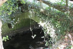 2.Pond-Cottage-Bridge-Upstream-Arch