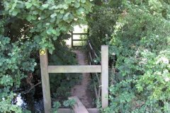 6.ROW-Footbridge-3990