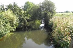 3.-Looking-upstream-from-River-House-Farm-Bridge