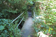 10.-Bridleway-footbridge