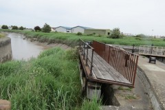 26.-Bridgwater-Canal-tidal-basin-and-gates-3