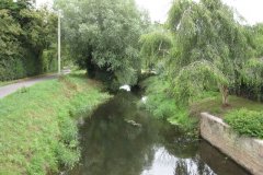 28.-Shotts-Farm-Accomodation-Bridge-Looking-Upstream