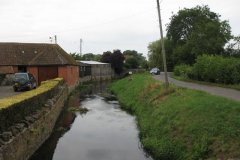 30.-Shotts-Farm-Accomodation-Bridge-Looking-Downstream