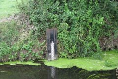 40.-Water-Depth-Indicator-West-of-Shotts-Farm