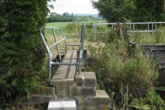 48.-Frogmore-Rhyne-Footbridge