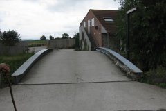 20.-Willow-New-Bridge