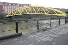 Banana-Bridge