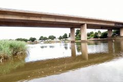 2.-M5-Motorway-Bridge-as-seen-by-boat-5