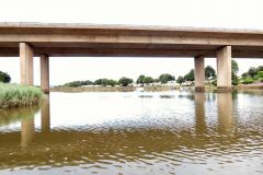 2.-M5-Motorway-Bridge-as-seen-by-boat-6