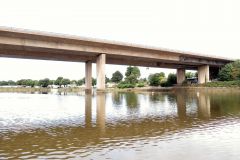 2.-M5-Motorway-Bridge-as-seen-by-boat-8