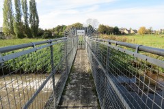 3a.-Footbridge-over-inlet-control-sluice-at-French-Weir