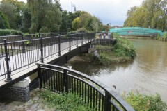 46.Mill-Stream-rejoins-the-River-Tone