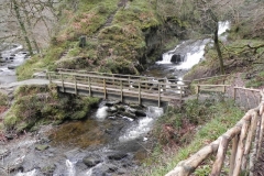 9. Hoaroak Water Watersmeet Bridge