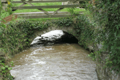 54.-Upstream-Arch-King-o-Mill-Bridge-2