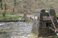 49. Debris Arresting Cable above Tarr Steps_640x480